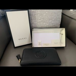 Gucci soho large continental GG wallet
